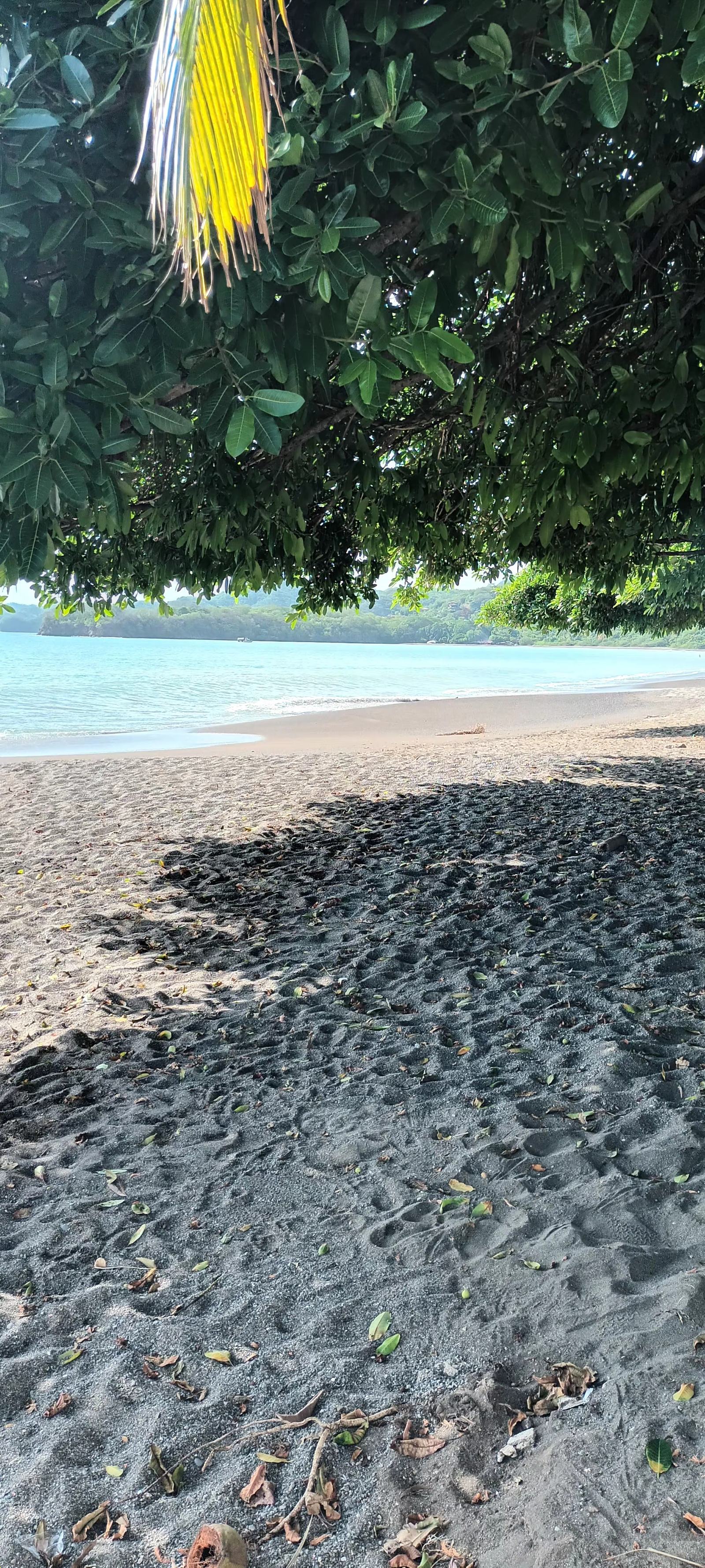 Sandstrand in Potrero an der Pazifikküste